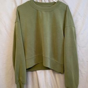 Lululemon Oversized Cropped Crew